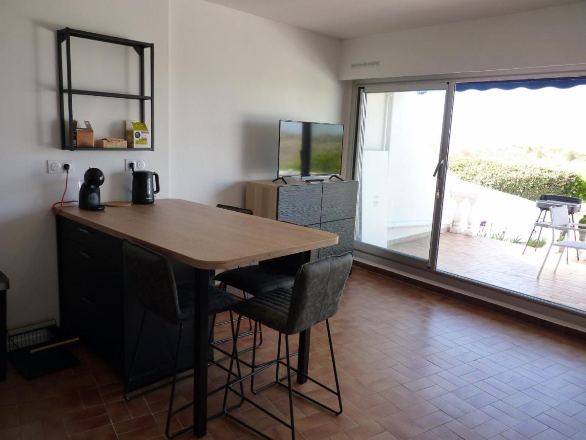Sol-Y-Days Flamant, Superbe Appartement En Rez De Jardin Avec Grande Terrasse Et Jardinet, Face A La Mer Le Grau-du-Roi Exteriör bild